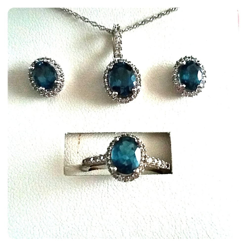 Beautiful Sterling Silver Topaz 3-Piece Set